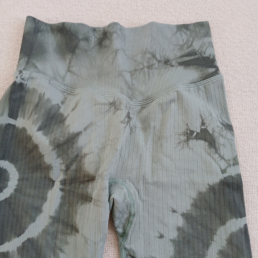 PINK ♡ active seamless green tie dye legging small fairy grunge athleisure vs - Picture 3 of 10
